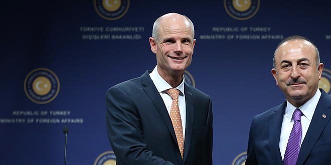 �avu�o�lu: Hollanda ile ili�kilerimizi geli�tirmek istiyoruz