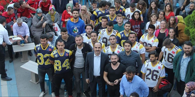 Başkan, çaya davet ettiği vatandaşlarla buluştu