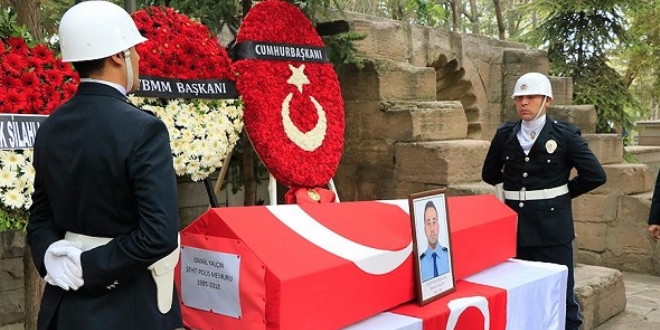 Şehit polis Yalçın son yolculuğuna uğurlandı