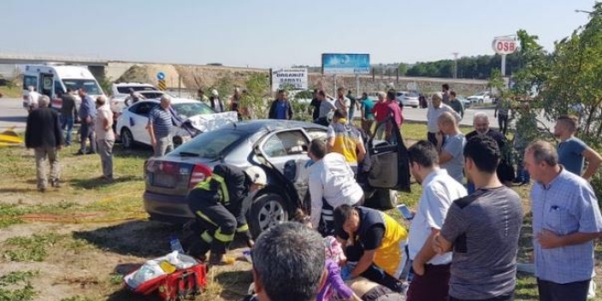 Bursa'da gelin arabası kaza yaptı: 4 ölü, 5 yaralı
