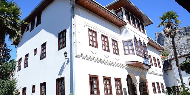 Mostar'n asrlk Osmanl konaklar