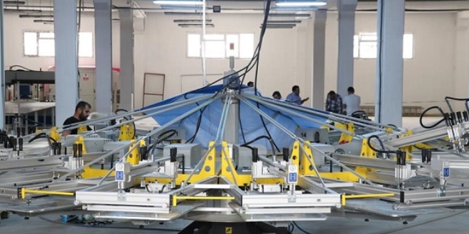 Devlet desteğiyle kurduğu fabrika ile Avrupa'ya açıldı