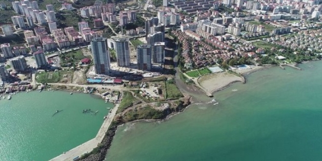 Doğu Karadeniz'de dere yataklarına yapılan binalar yıkılacak