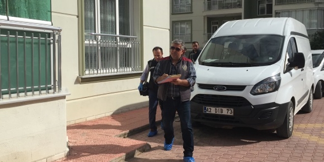 Üzerine dolap kapağı düşen 3 yaşındaki çocuk hayatını kaybetti