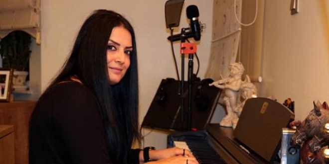 MS hastası akademisyenden pop albümü