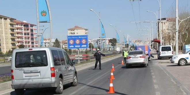 Hız sınırını yüzde 50 aşana, 3. kademe ceza geliyor