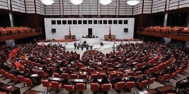 Kalkınma Bankası'nı yeniden yapılandıran teklif kabul edildi