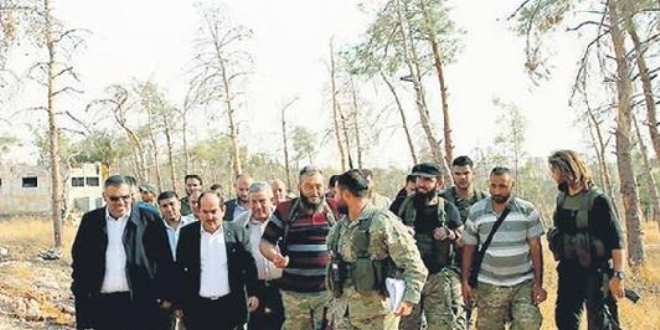 Suriyeli muhaliflerden Türkiye'ye övgü