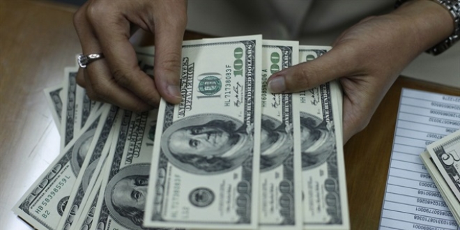 Dolar kuru, saat 11'den bu yana, 6 TL'nin altında
