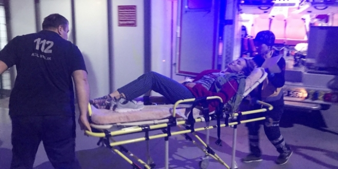Sakarya'da zehirlenen 28 öğrenci hastaneye kaldırıldı