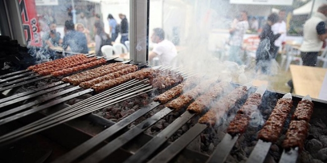2. Adana Lezzet Festivali başladı