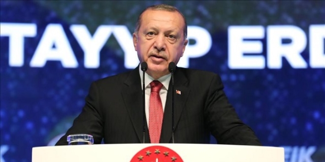 Erdoğan: Uluslararası sistem kelimenin tam anlamıyla çatırdıyor