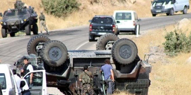 Şırnak'ta zırhlı araç devrildi: 12 asker yaralandı