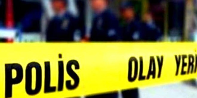 Konya'da mhrlenen binada erkek cesedi bulundu