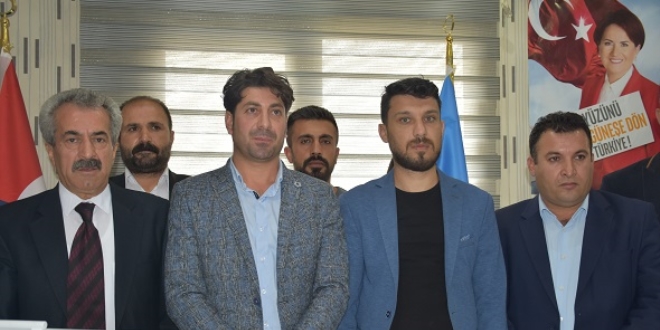 İYİ Parti Şırnak ilçe yönetimlerinden istifa