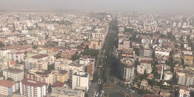 Toz fırtınası Batman'ı da etkisi altına aldı