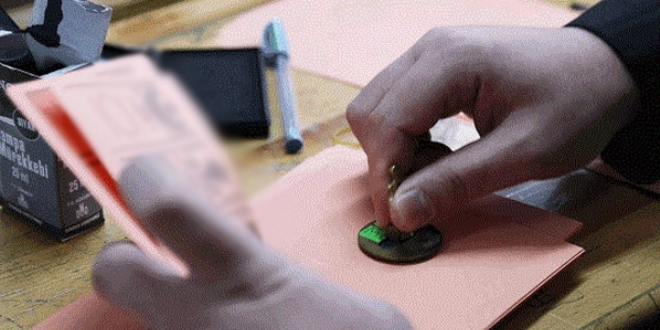 Kars'ta 6 muhtar görevinden uzaklaştırıldı