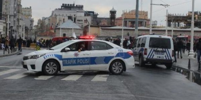 Başkonsolosluk binasına çıkan yollar kapatıldı