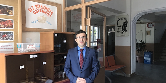 Okuldaki bu kantinin sahibi yok, müşterisi çok