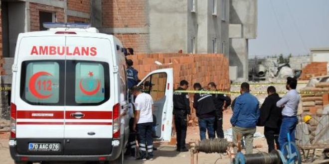 İlk iş gününde 13'üncü kattan düşüp, öldü