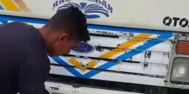 Plakayı tıraş köpüğüyle kapatan sürücüye bin 807 lira ceza!