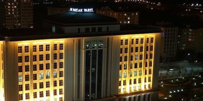 AK Parti MYK toplantısı sona erdi