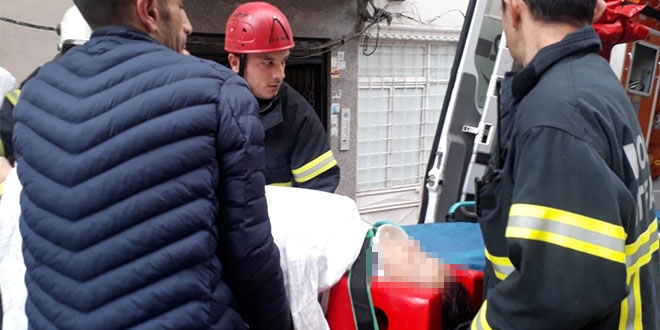 �cra memurlar�n� g�r�nce 6. kattan a�a�� atlad�