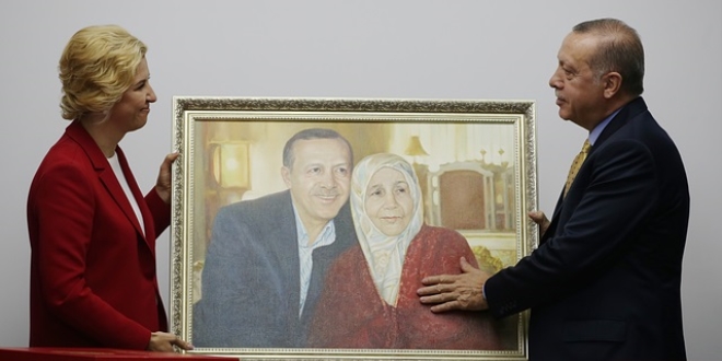 Cumhurbaşkanı Erdoğan'ı duygulandıran tablo