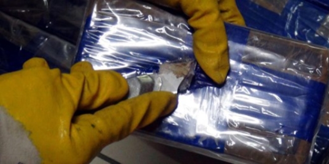 Mersin'de 150 kilo eroin ele ge�irildi