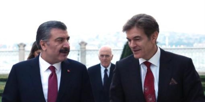 Bakan Koca ile doktor Mehmet Öz bir araya geldi