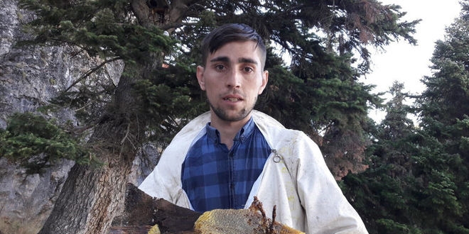 250 TL'ye sattıkları doğal bal geçim kaynakları oldu