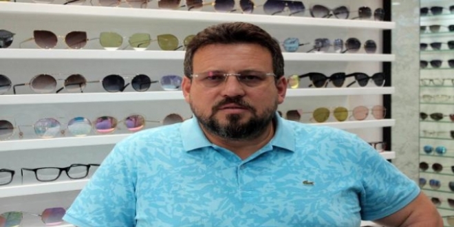 'Sokaklarda gözlük değil, katarakt satılıyor'