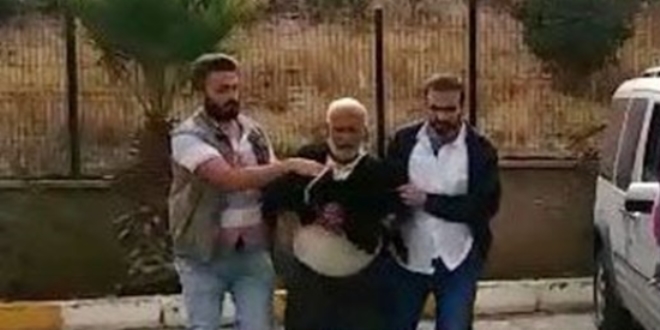 Cinsel istismar hükümlüsü, 4 yıl kadın kılığında gizlenmiş