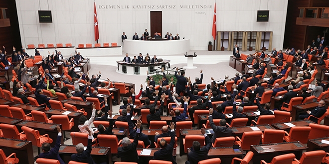 Üç partinin araştırma önergeleri kabul edilmedi
