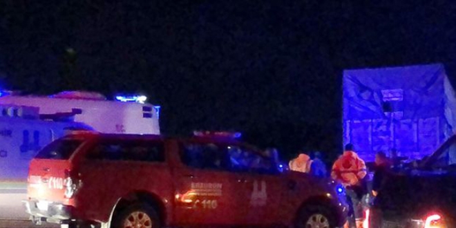 Ayn� aileden 4 ki�i trafik kazas�nda ya�am�n� yitirdi