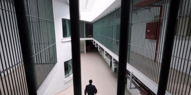 Malatya'da FET�'den yarg�lanan 5 ki�iye hapis cezas�