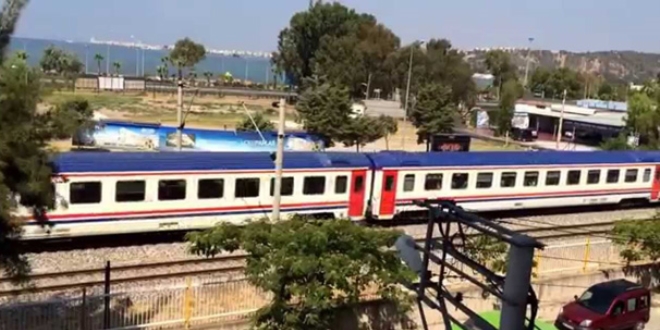 zmir Mavi Treni Ankara'ya geliyor