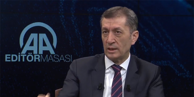 Bakan Selçuk: Ders saatlerinde büyük bir azalma olmaz