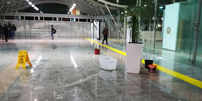Hatay Havalimanı'nı su bastı