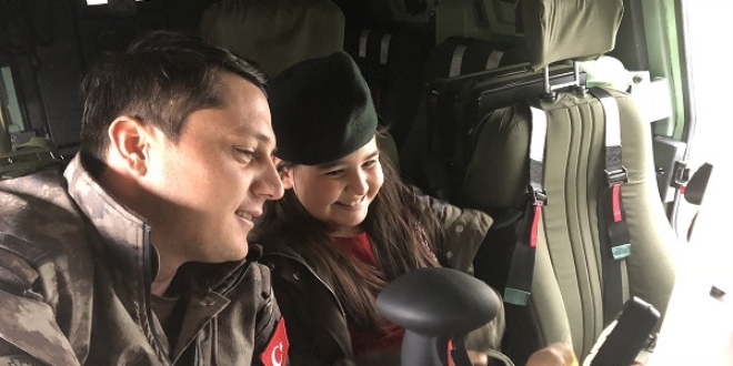 Meryem'in yüzünü şehit babasının meslektaşları güldürdü