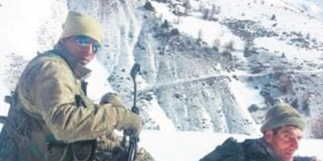 25 yıllık katliam nöbeti