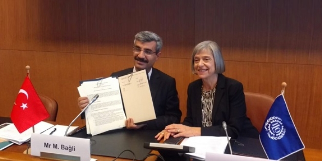 SGK ile ILO arasnda i birlii protokol imzalad