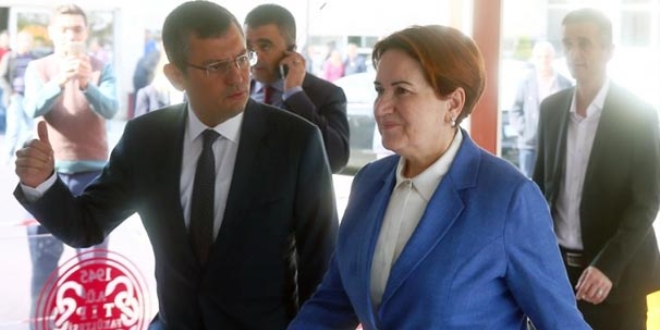 CHP ile İYİ Parti arasında sürpriz görüşme