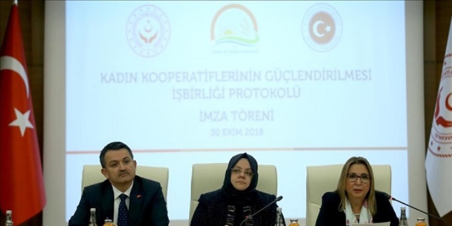 Bakan� Sel�uk: Kad�n kooperatif�ili�ini destekliyoruz