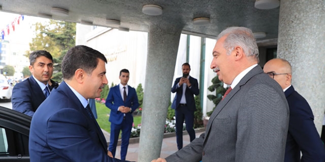 Vali Şahin'den İBB'ye veda ziyareti