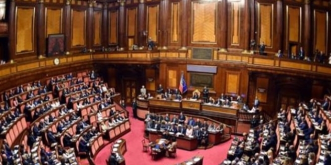 �talyan h�k�meti 3 �ocuk yapmay� te�vik i�in bir plan haz�rlad�