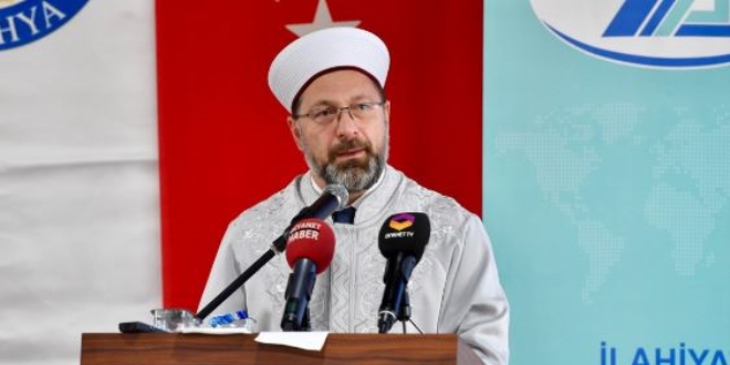 Diyanet ��leri Ba�kan�'ndan gen�lere deizm uyar�s�