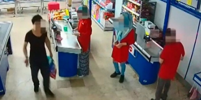 Soygun yapt�ktan sonra �akala�arak ka�m��