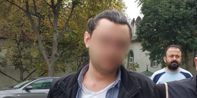 FETÖ'den aranan harp okulu eski öğrencisi teslim oldu