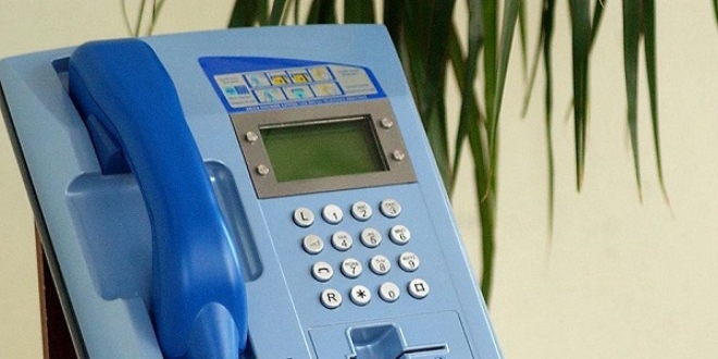 FETÖ'nün imamlarıyla ankesörlü telefonla haberleşmişler